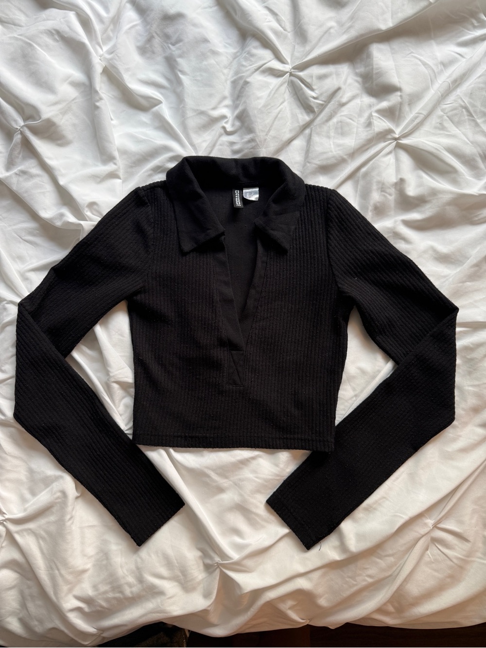 H&M Black Ribbed Long-Sleeve Collared V-Plunge Top